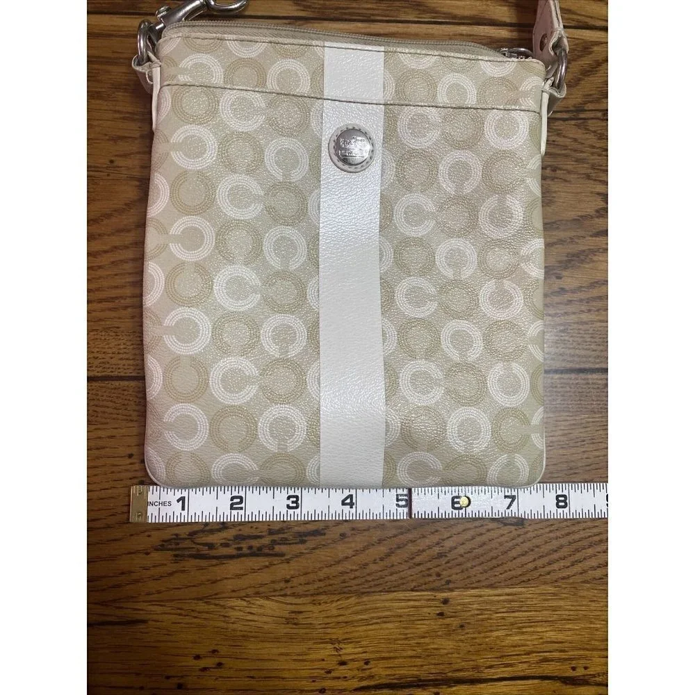 Coach vintage brooke